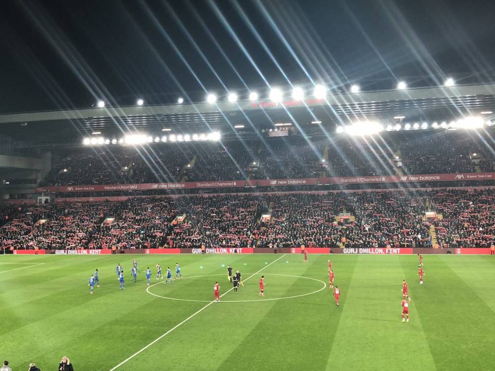 阿迪达斯官方：22款2026年国家队球衣将于11月6日开始发售（阿迪达斯官宣：2026年国家队22款球衣将于11月6日开售）