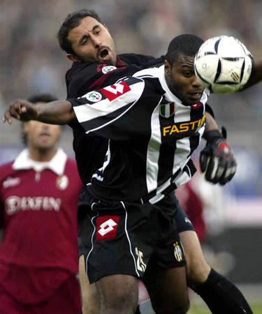 NBA战报：约翰逊29分12板12助，老鹰130-123击败骑士（约翰逊轰29+12+12，老鹰130-123力克骑士）