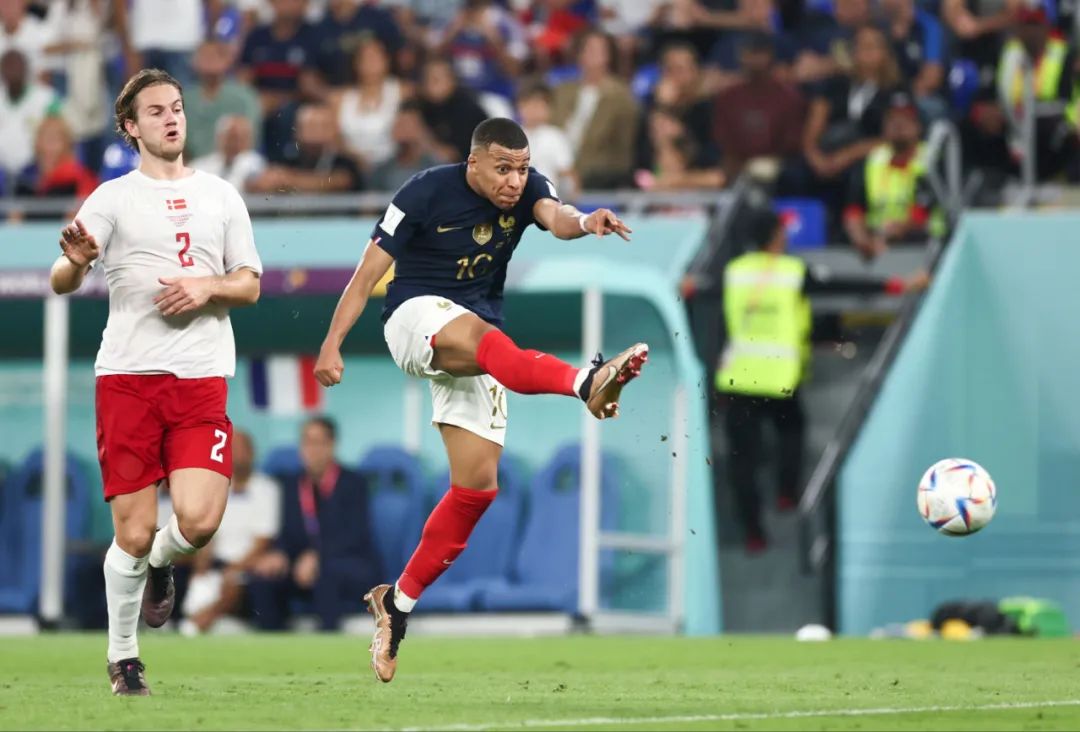 多纳多尼执教斯佩齐亚客场1比0胜恩特拉（多纳多尼率斯佩齐亚客场1-0力克恩特拉）