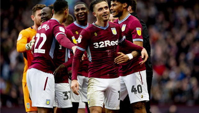 马德兴：邵佳一教练组土洋结合更受青睐，他的海外人脉有帮助（马德兴：邵佳一教练团队中外合璧更吃香，海外人脉加持）