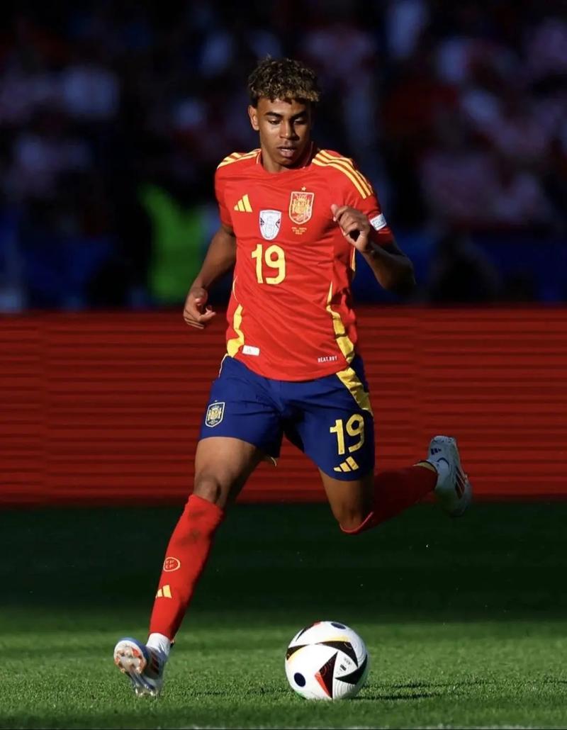 富勒姆旧将瑞安-威廉斯：入籍印度是为了完成我外祖父的愿望（前富勒姆球员瑞安-威廉斯：加入印度国籍为兑现外祖父心愿）