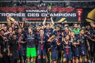 前锋射门力度与准度如何兼顾？（前锋怎样平衡射门力量与精准度？）