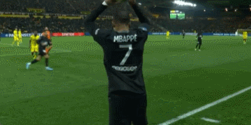 德天空：拜仁仍愿意冬窗放走博埃，要价2000万欧（德天空：拜仁愿在冬窗出售博埃，标价2000万欧）